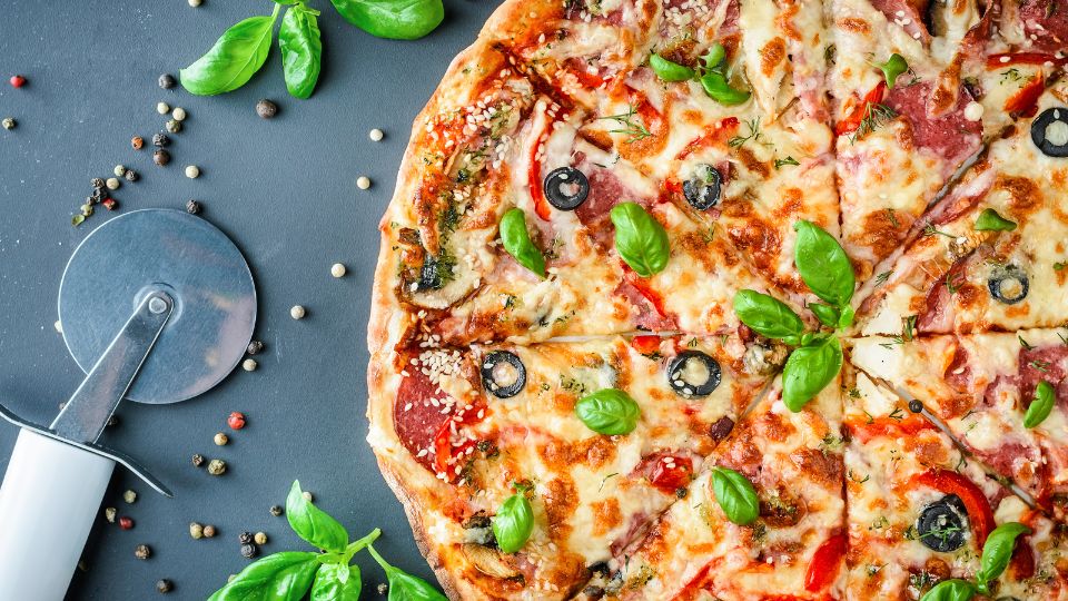 Milyen fűszerek kellenek egy igazi olasz pizzához?